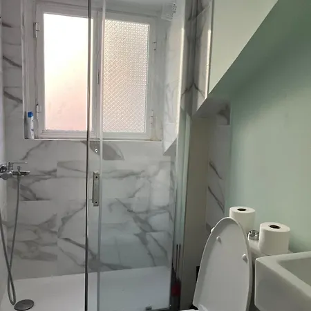 Lime Stone Pensión *