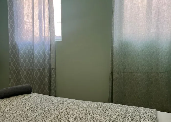 Lime Stone Πανσιόν *