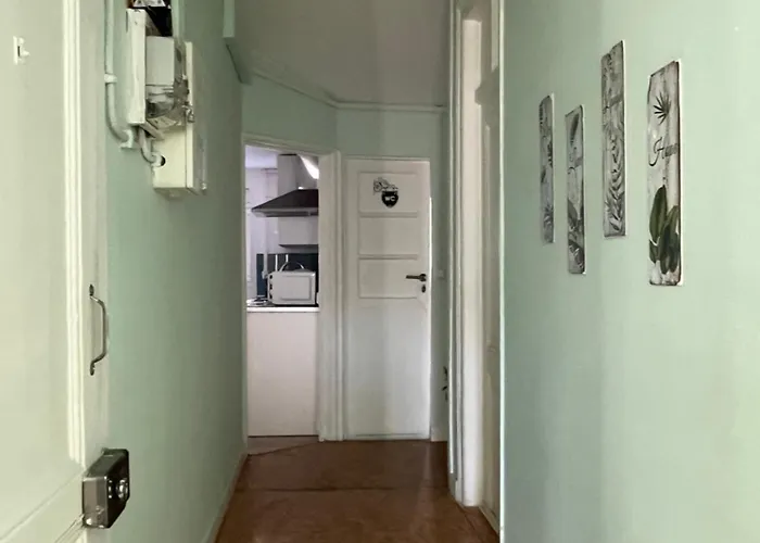 Πανσιόν Lime Stone *