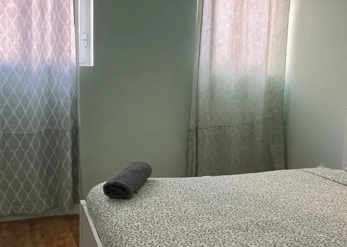 Lime Stone Πανσιόν