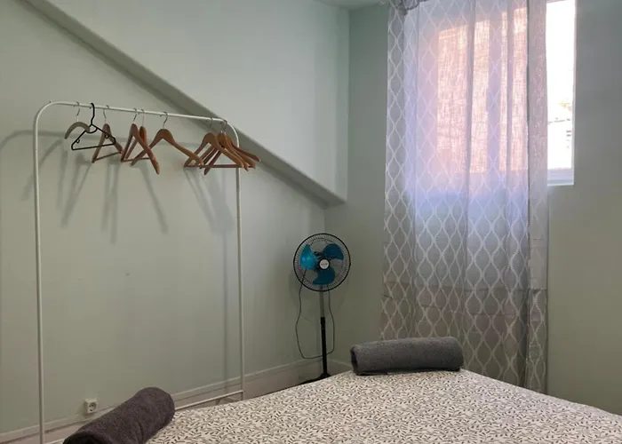 Lime Stone Πανσιόν