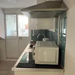 בית הארחה Lime Stone *